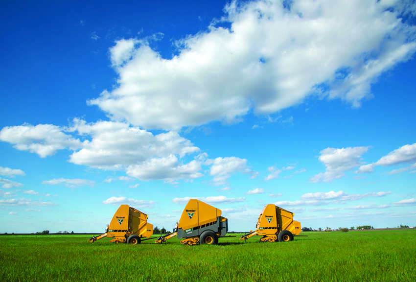 2019 New Product Spotlight: 604 R-series balers