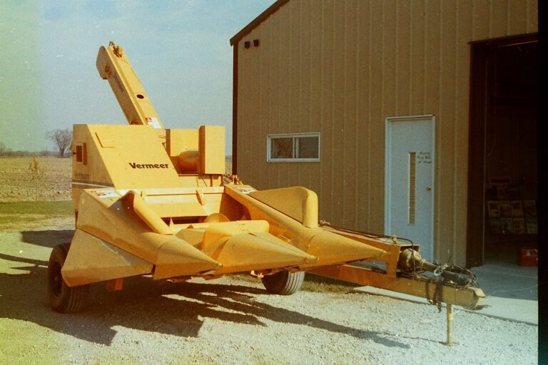 From the Corn Picker to the Round Baler: How Innovation Shaped Vermeer History