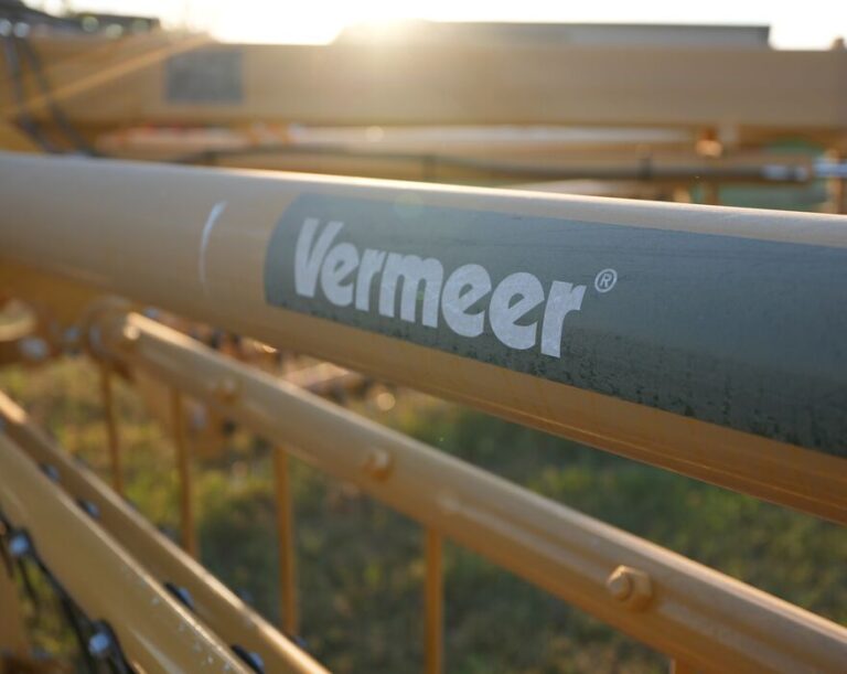 Comprehensive guide to Vermeer hay equipment: Cutting, baling and feeding solutions