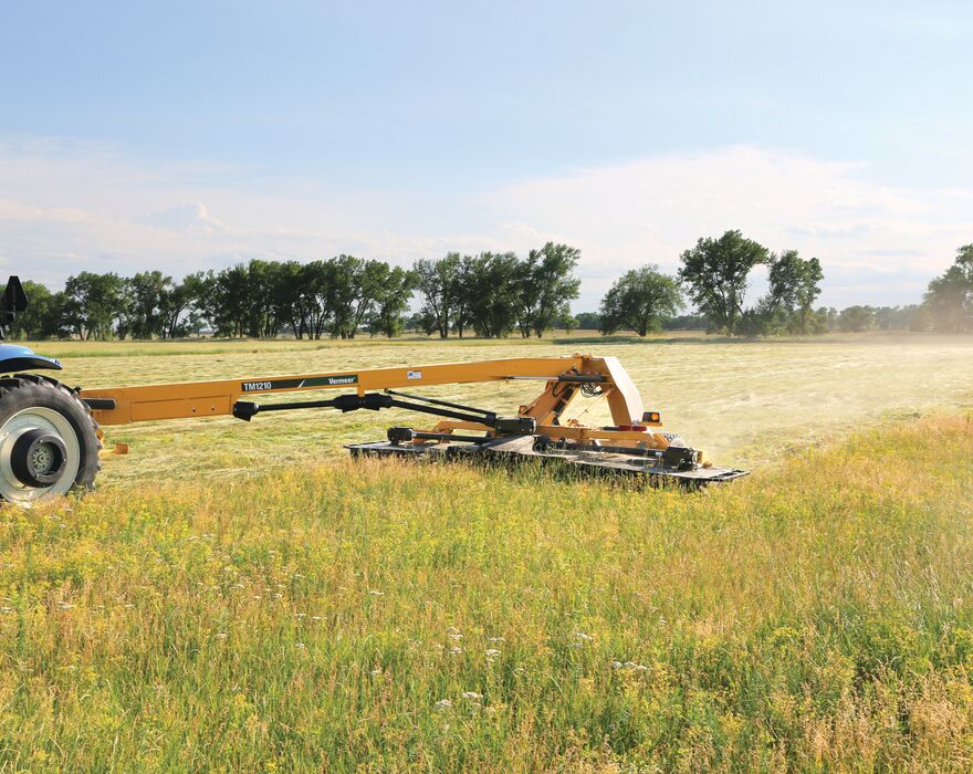 Vermeer TM1210 in action