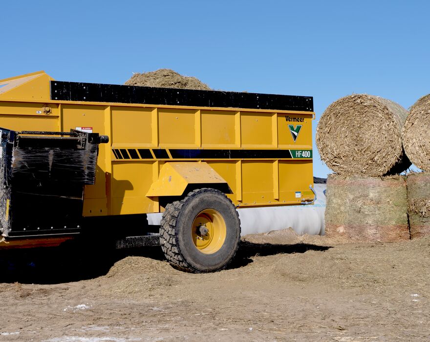 Vermeer HF400 feed wagon