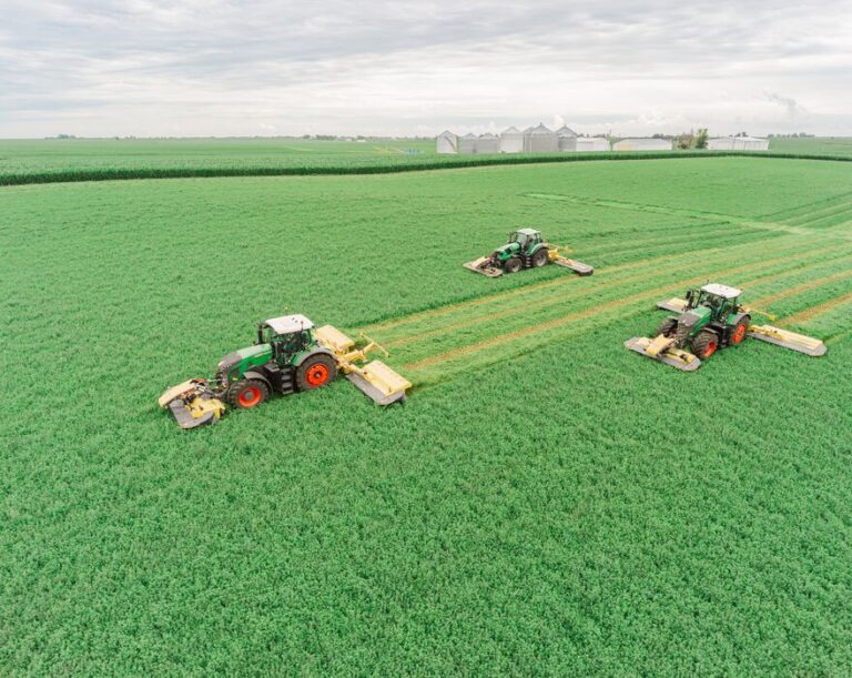 Vermeer triple mowers: What they offer, how to get them and what to know