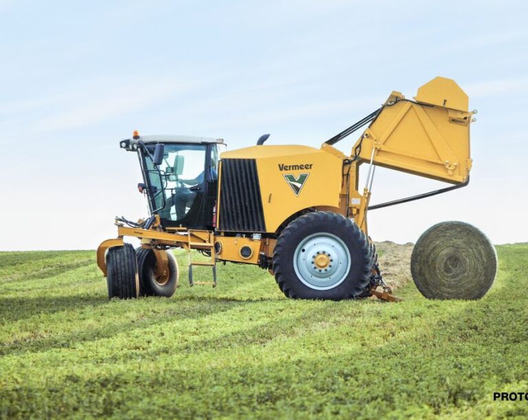 TempSense and telematics on the Vermeer ZR self-propelled balers for smarter baling