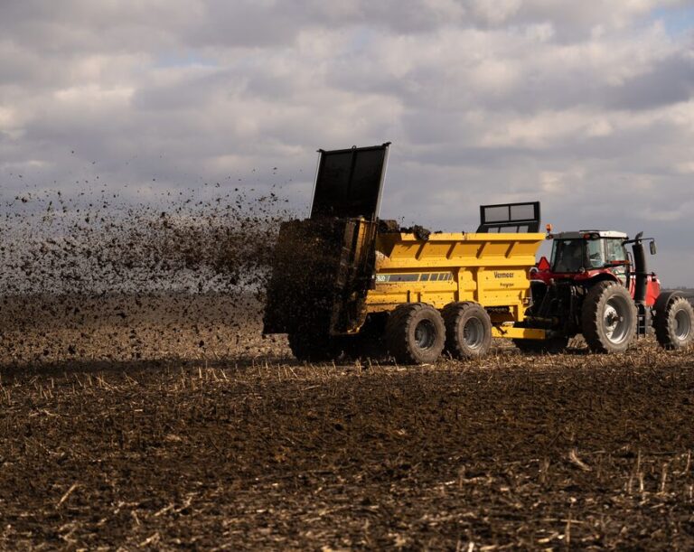 How manure spreaders turn livestock waste into a valuable resource